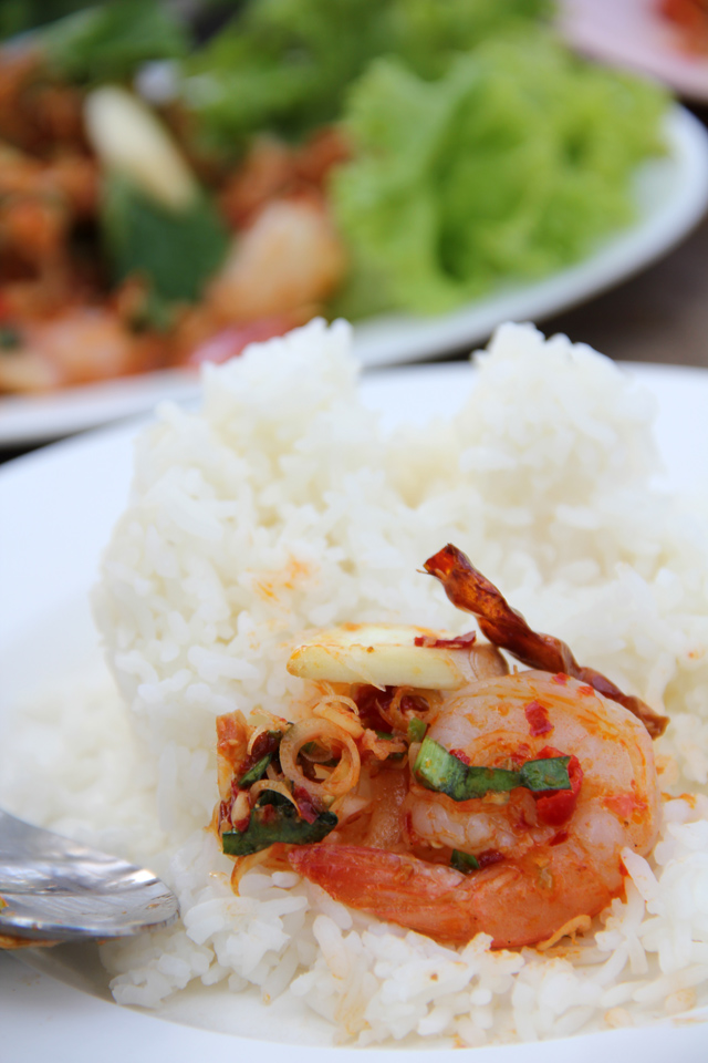 Pra Goong (พล่ากุ้ง)