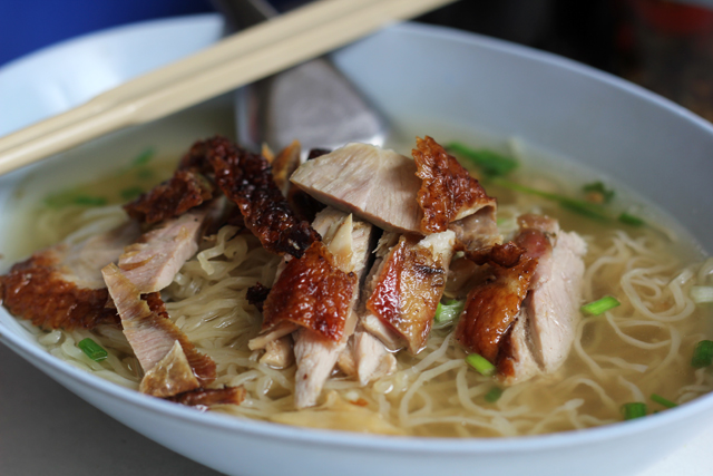 Ba Mee Egg Noodles and Rosted Duck (บะหมี่เป็ด) Ba Mee Egg Noodles and Rosted Duck (บะหมี่เป็ด)