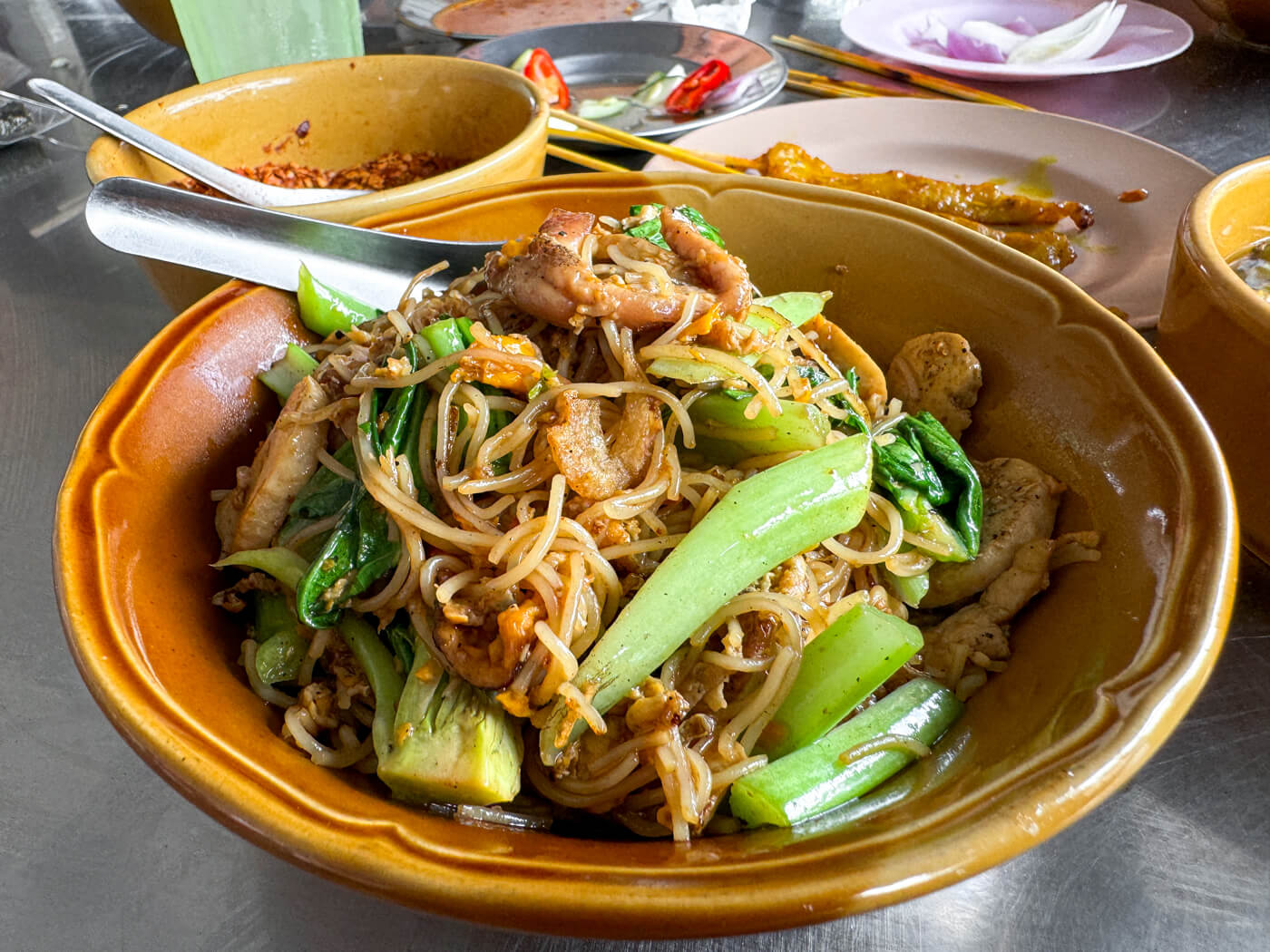 Amazing Phuket Noodles at Mee Ao Gea (หมี่อ่าวเก)