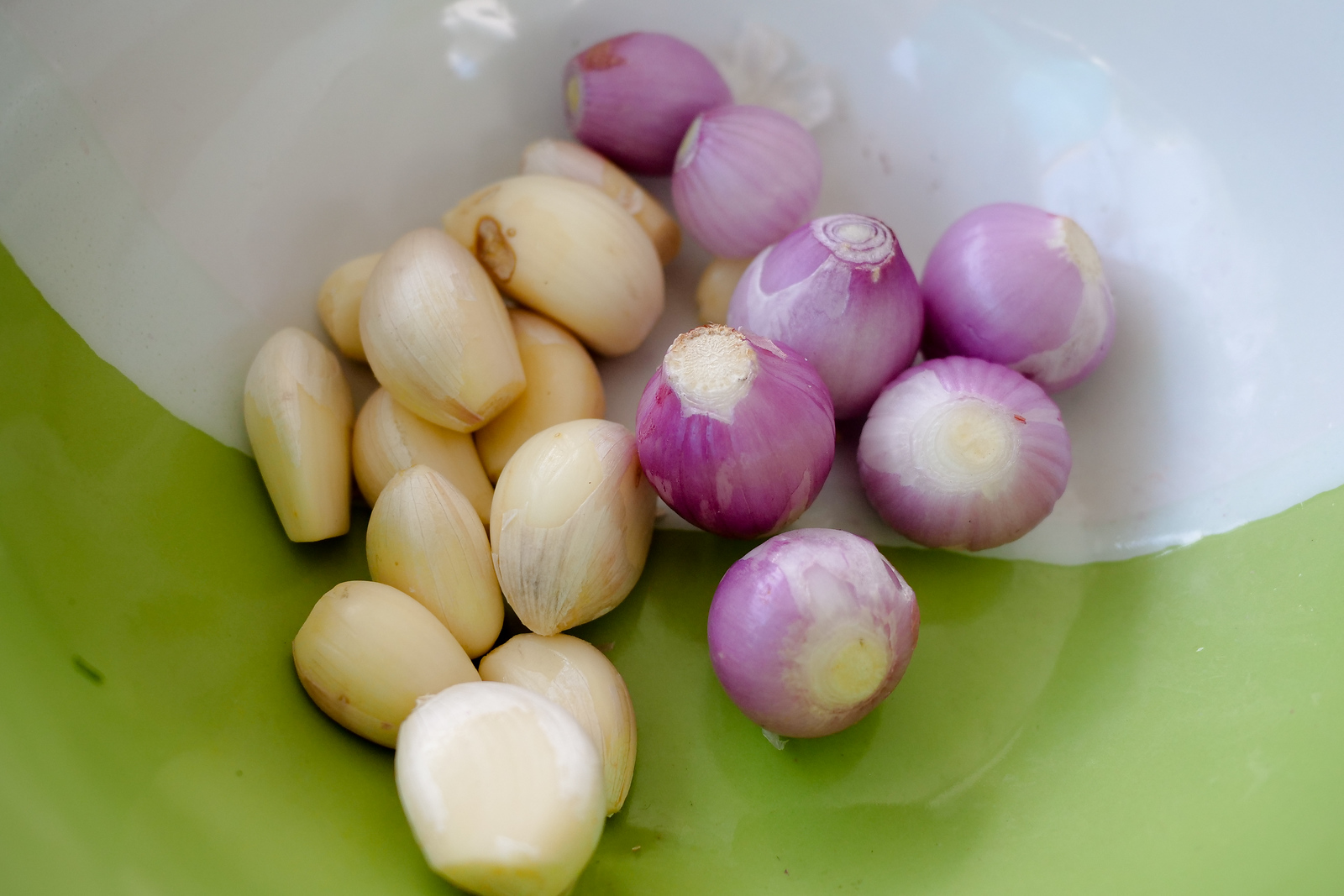 Make your own Shrimp Chili Dip with authentic Thai recipes from the Eating Thai Food website