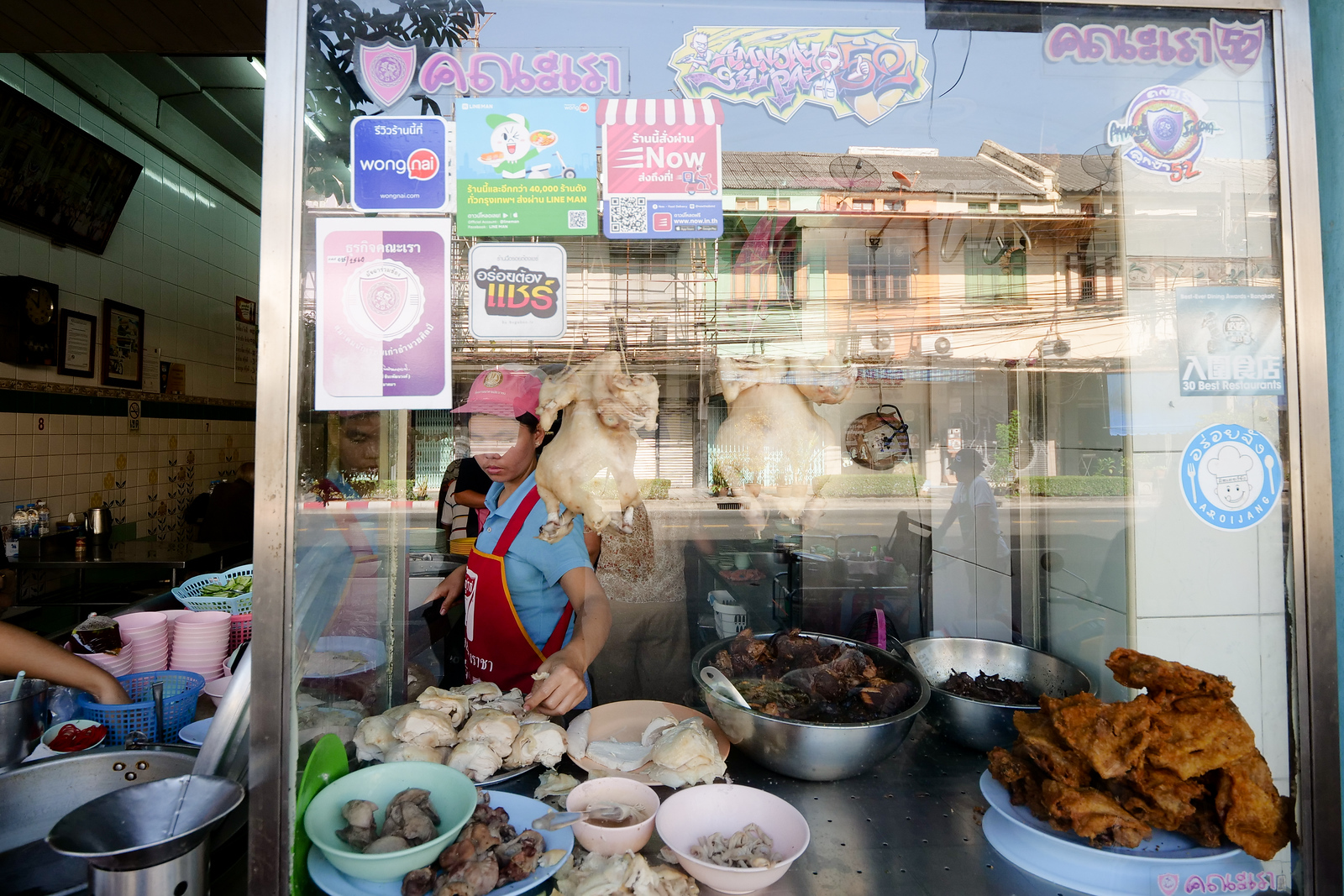Mongkol Chai Hainanese-style Chicken Rice