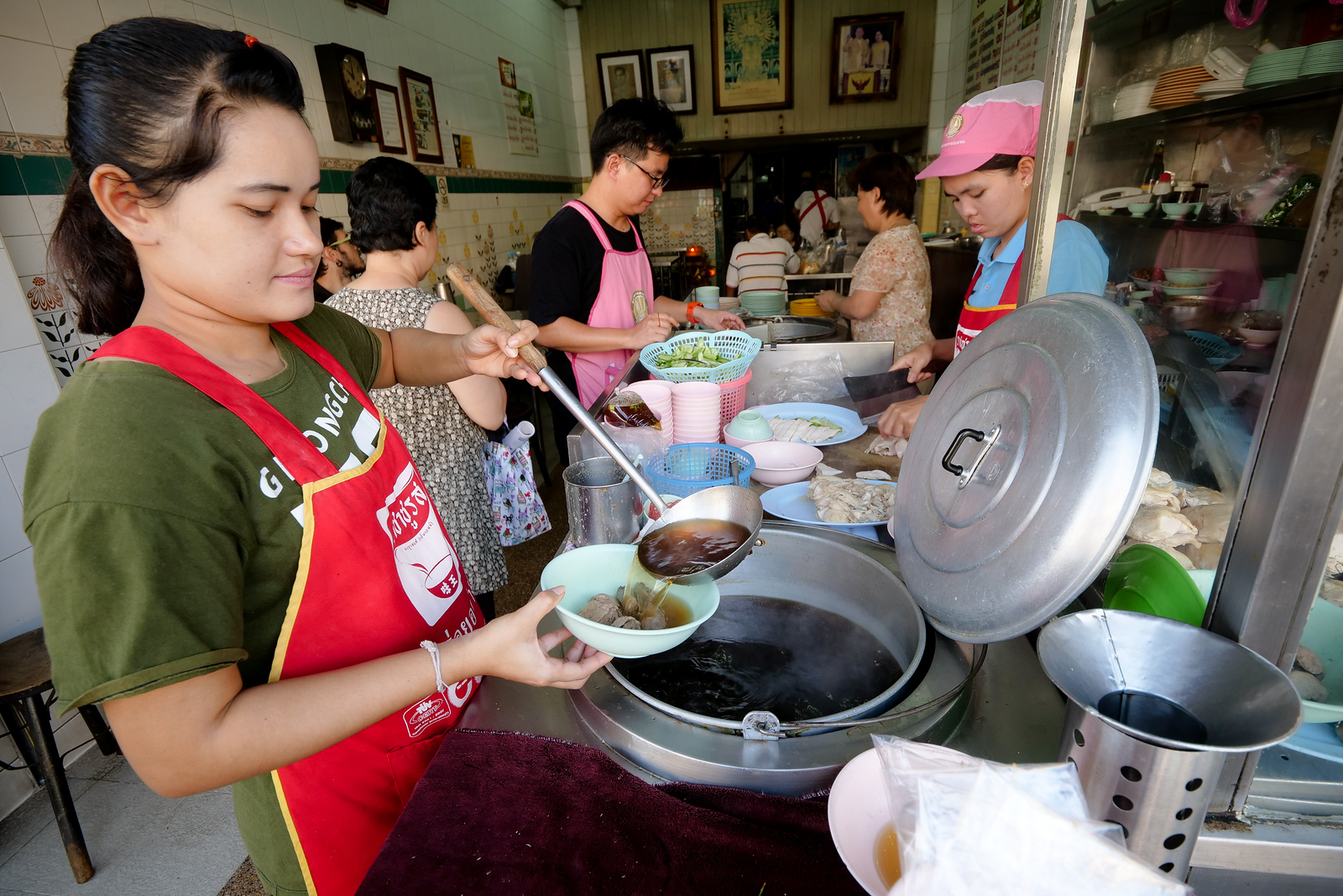 Mongkol Chai has more than just chicken rice