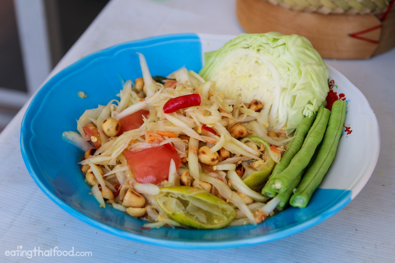 Thai green papaya salad
